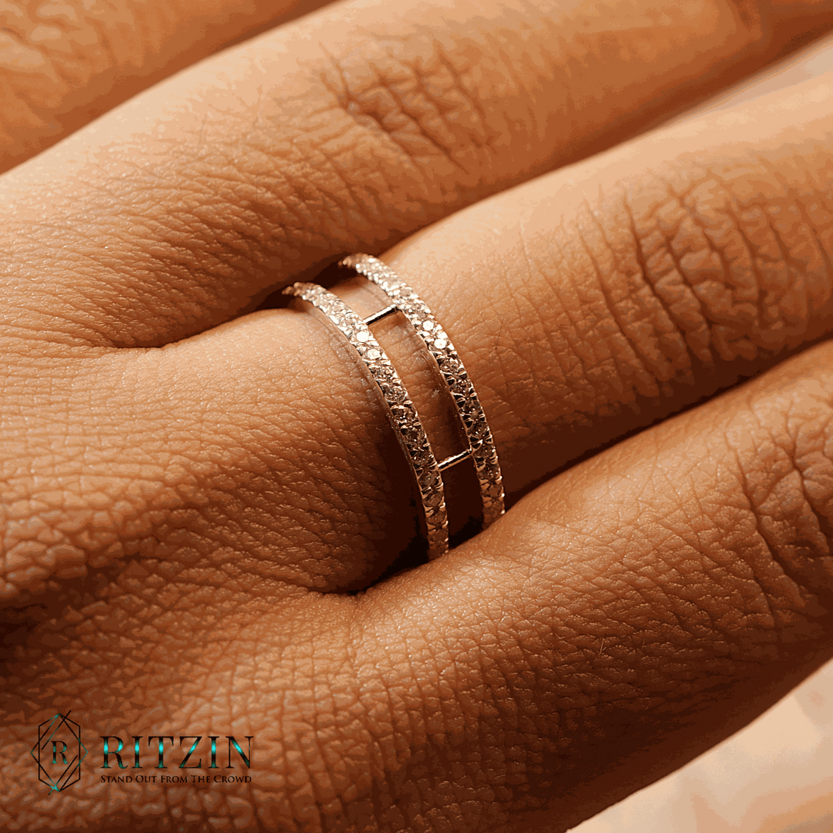 Einzigartiger 1,55 TCW runder Moissanit-Diamant Halb-Ewigkeits-Ehering mit zweireihigem Ring Exklusives Schmuckgeschenk für Sie 